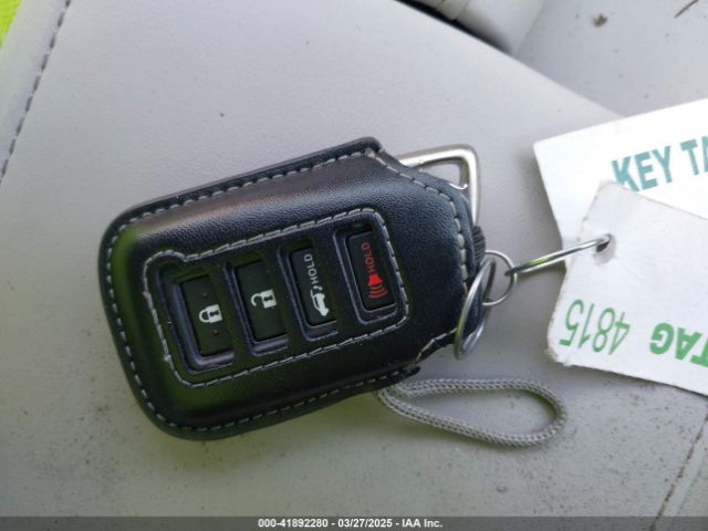 2T2HZMAA8NC237450 Lexus RX 350
