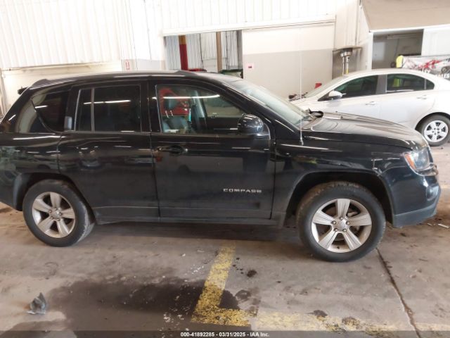 1C4NJDEB6HD191741 Jeep Compass Latitude 4x4