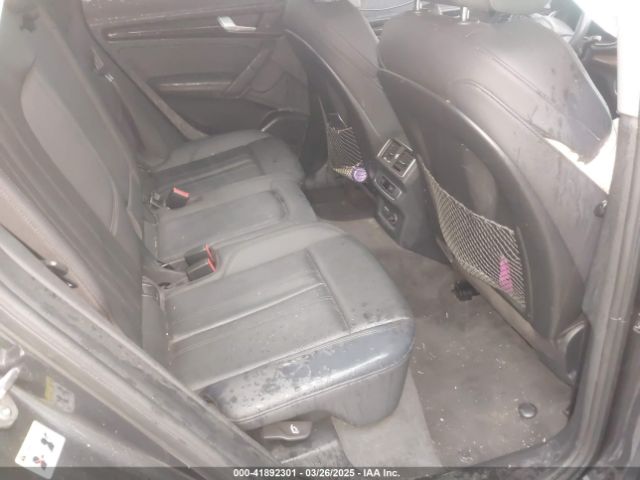 WA1BNAFYXK2045638 Audi Q5 45 Premium