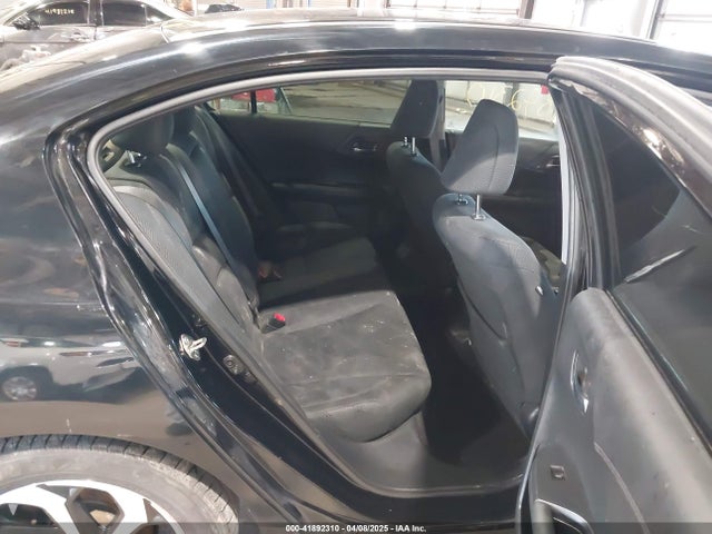 1HGCR2F70HA104272 Honda k24w1