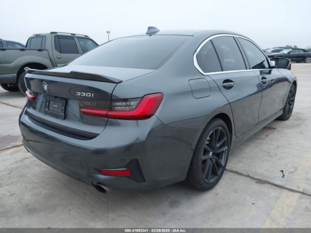 3MW5R1J09M8C15403 BMW 330I