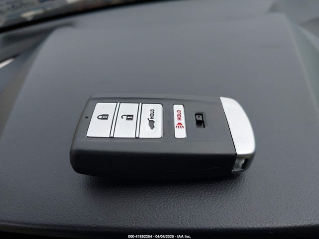 2019 ACURA RDX 5J8TC2H3XKL038353 Photo 10