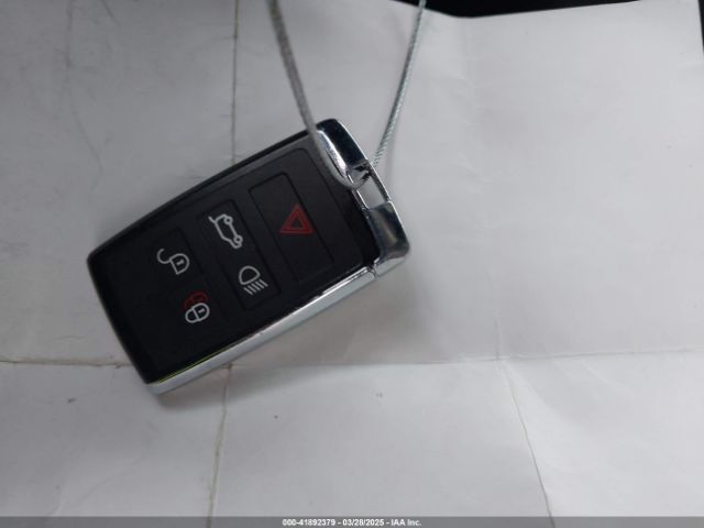 SALYT2EX7NA334581 Land Rover Range Rover Velar P250 R-dynamic S