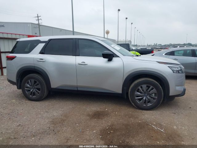 5N1DR3AA7PC264417 Nissan Pathfinder S Fwd