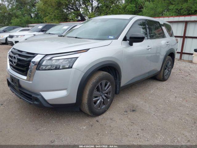 5N1DR3AA7PC264417 Nissan Pathfinder S Fwd