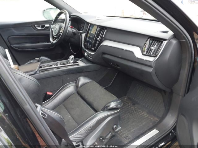 YV4BR0DM8J1079471 Volvo Xc60 Hybrid T8 R-design