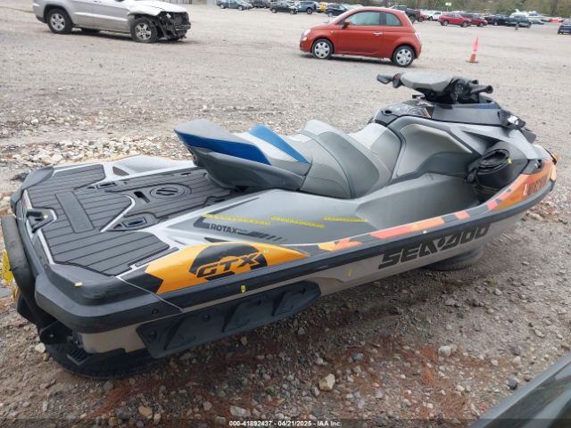 2020 SEADOO SEADOO GTX YDV47343B020 Photo 3