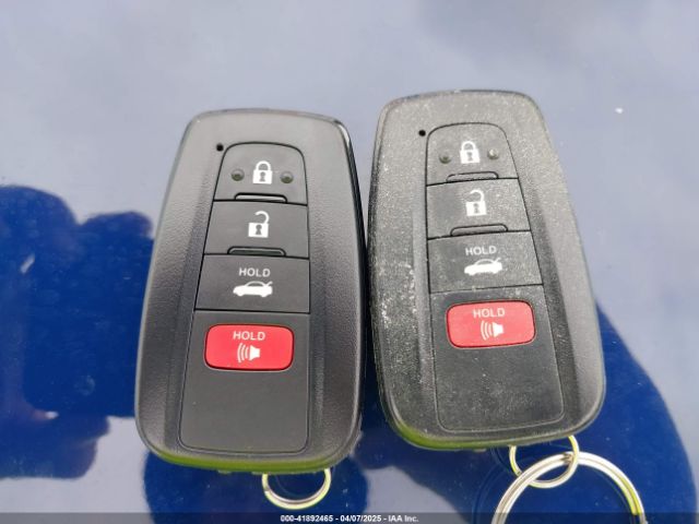 4T1F11BK2RU110173 Toyota CAMRY XLE
