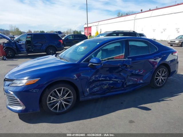 4T1F11BK2RU110173 Toyota CAMRY XLE