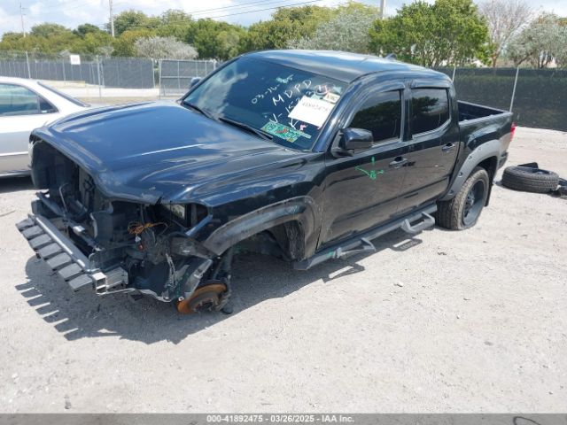 5TFAX5GN1KX152037 Toyota Tacoma Sr