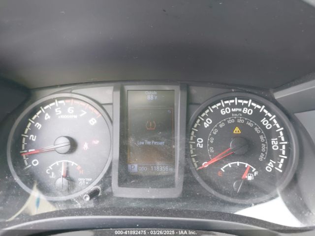 5TFAX5GN1KX152037 Toyota Tacoma Sr