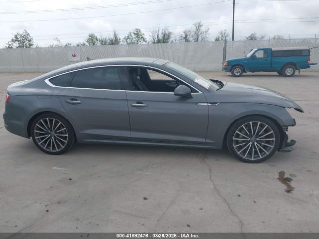 WAUBNCF57JA067816 Audi A5 2.0t Premium