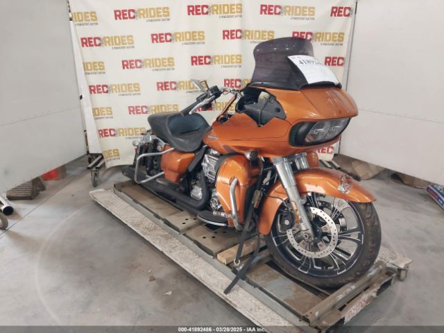 2015 HARLEY-DAVIDSON FLTRX 1HD1KHM1XFB630085