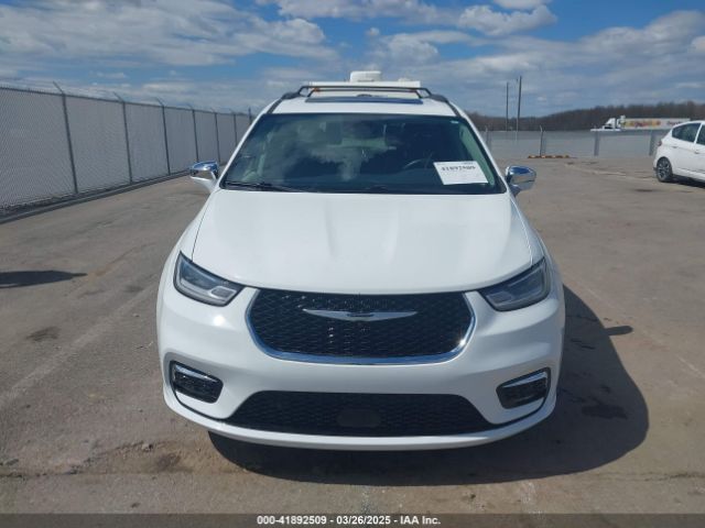 2C4RC1GG5NR124060 Chrysler Pacifica Limited
