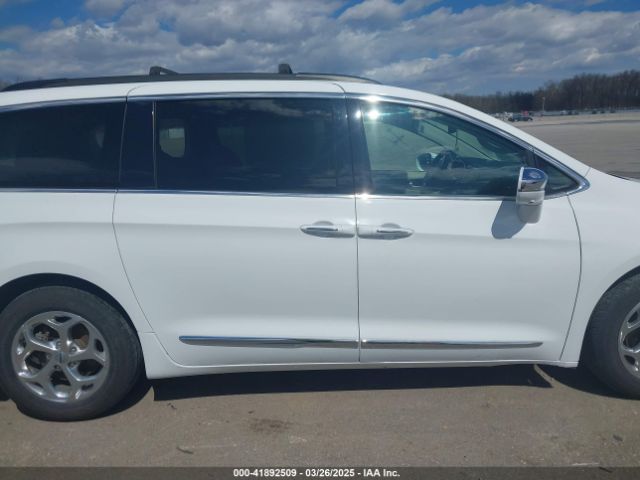2C4RC1GG5NR124060 Chrysler Pacifica Limited