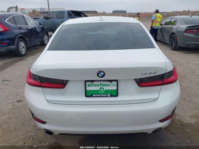 WBA5R1C02LFH42964 BMW 330I