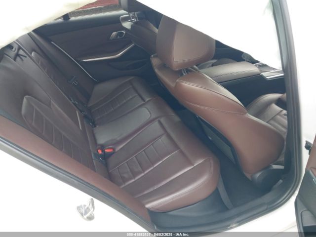 WBA5R1C02LFH42964 BMW 330I