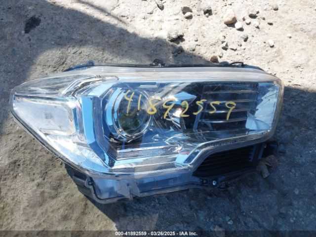 5TFRX5GN9HX093461 Toyota Tacoma Sr