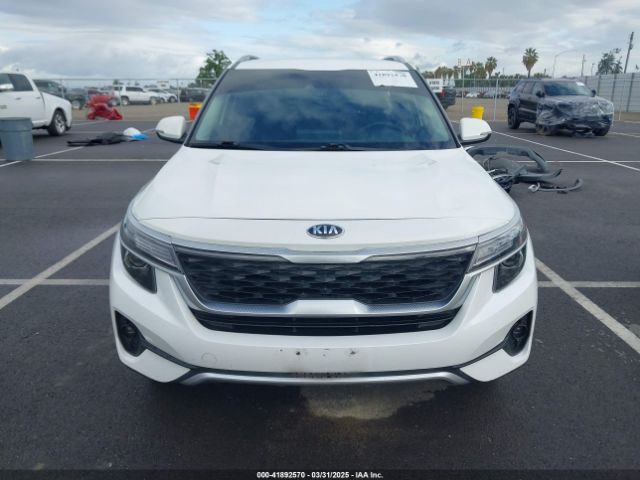 KNDEUCAA1M7166138 KIA SELTOS S