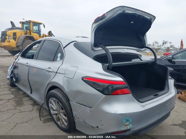 4T1B11HK7JU618651 Toyota CAMRY LE