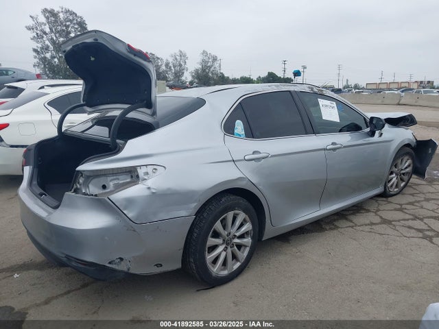 4T1B11HK7JU618651 Toyota CAMRY LE