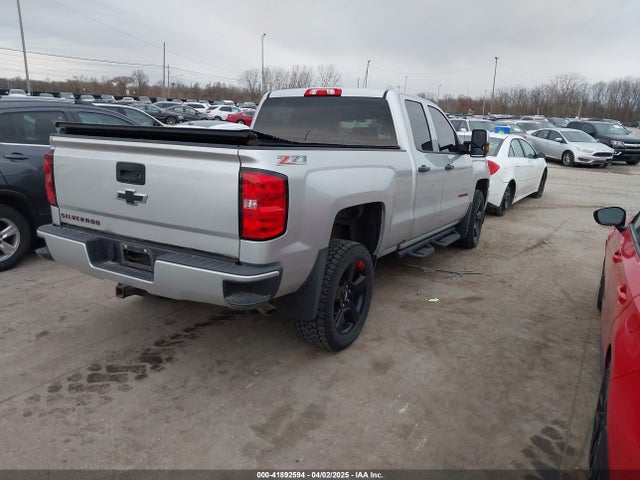 1GCVKREC8HZ365945 Chevrolet Silverado 1500 2lt