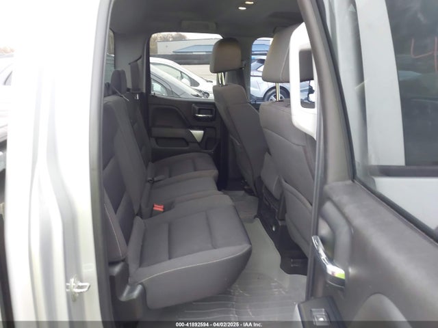 1GCVKREC8HZ365945 Chevrolet Silverado 1500 2lt