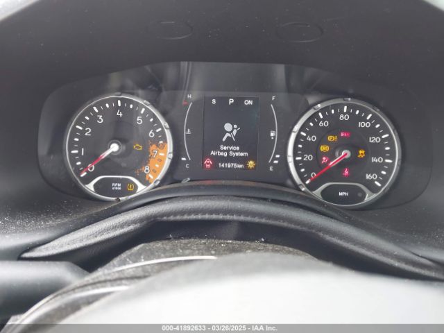 ZACCJABB5JPJ07925 Jeep Renegade Altitude Fwd