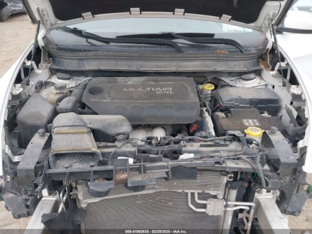 1C4PJMLBXJD598592 Jeep Cherokee Latitude Plus 4x4