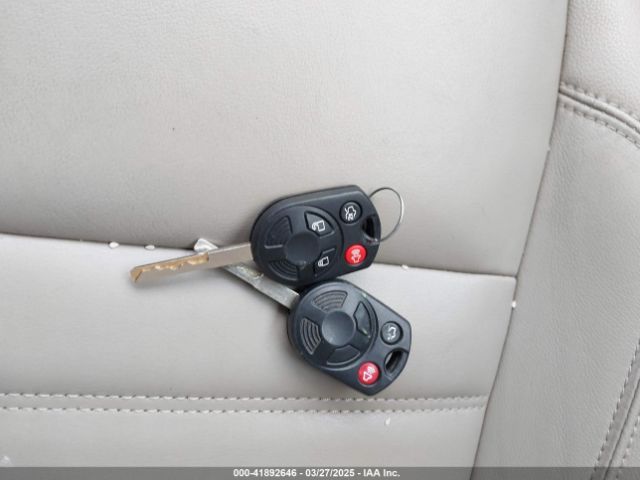 1FMCU0HDXJUB98987 Ford ESCAPE SEL