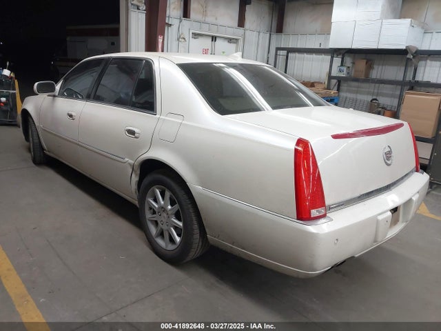 2009 CADILLAC DTS 1G6KD57Y59U119533 Photo 2