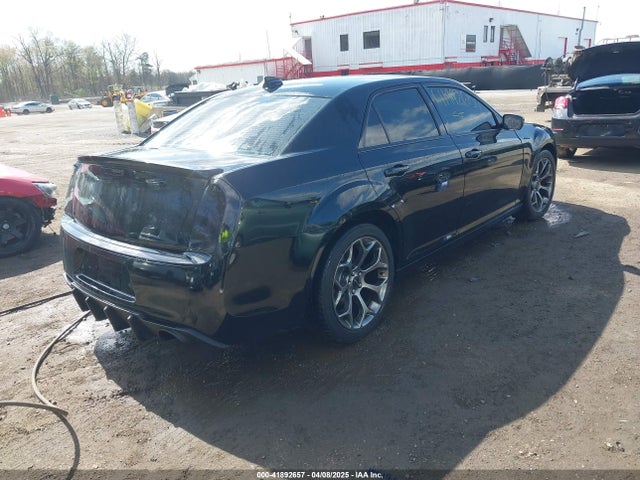 2C3CCABGXGH238517 Chrysler 300 300s