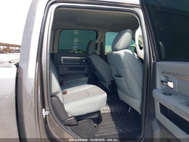 2016 RAM 2500 3C6UR5JL2GG102653 Photo 7