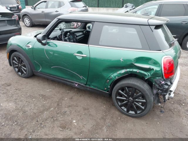 2021 MINI HARDTOP WMWXR3C09M2N45834 Photo 2