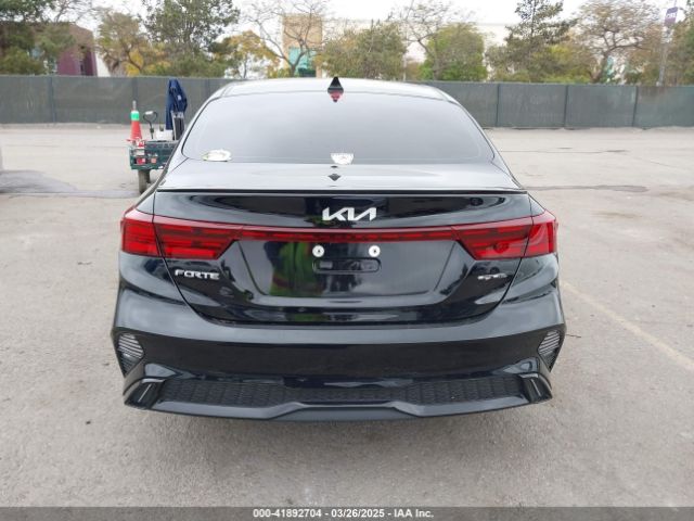 3KPF54AD2PE602923 KIA Forte Gt-line
