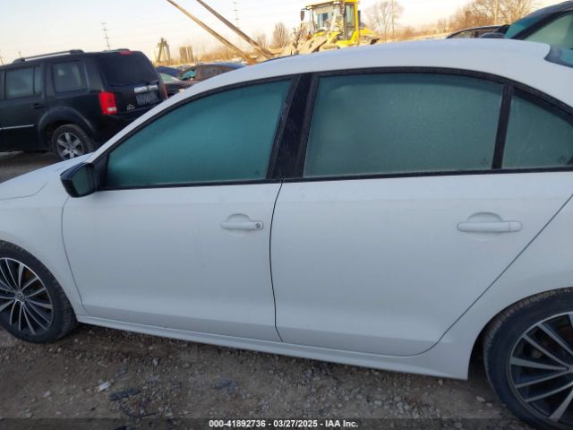 3VWB17AJ6GM405225 Volkswagen Jetta 1.8t Sport