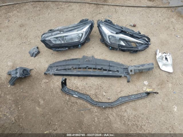 KL4MMDS24LB117188 Buick Encore Gx Fwd Select