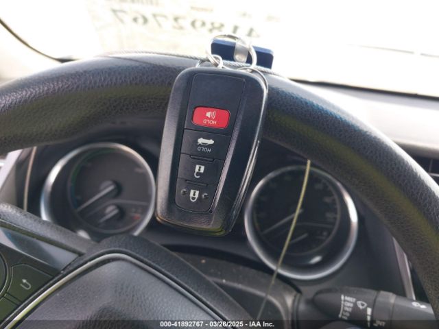 4T1B31HK3JU505807 Toyota Camry Hybrid Le