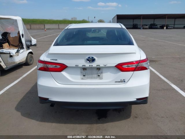 4T1B31HK3JU505807 Toyota Camry Hybrid Le