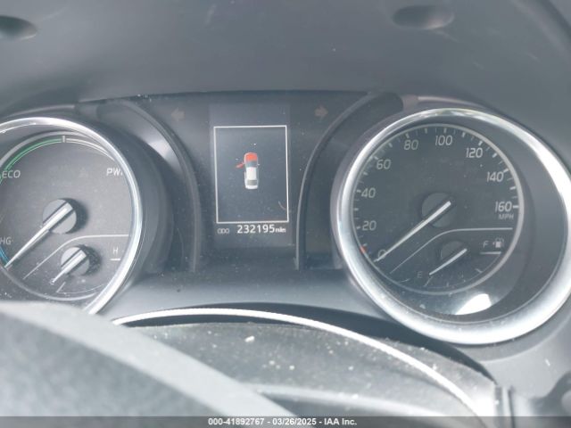 4T1B31HK3JU505807 Toyota Camry Hybrid Le