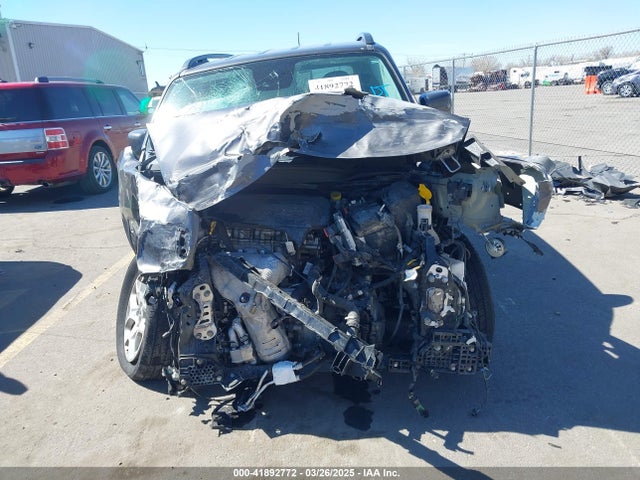 Jeep 2017 2017 ZACCJBBB8HPG43996 Image 13