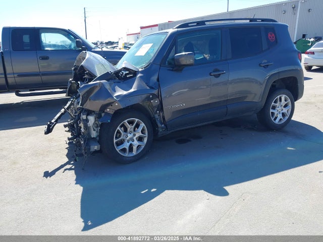 Jeep 2017 2017 ZACCJBBB8HPG43996 Image 2