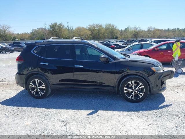 JN8AT2MT9KW268688 Nissan ROGUE SV