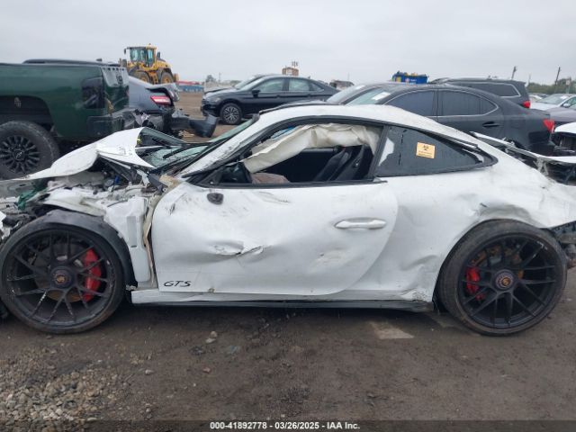 WP0AB2A92JS124011 Porsche 911 Carrera Gts