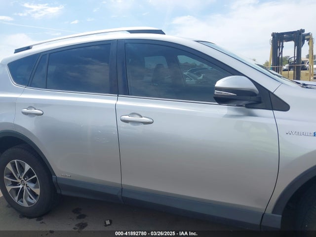 JTMRJREVXGD041235 Toyota Rav4 Hybrid Xle