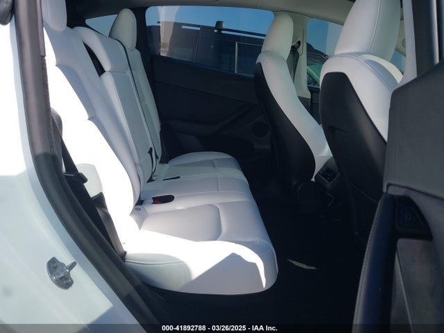 2024 TESLA MODEL Y 7SAYGDED9RF161420 Photo 7