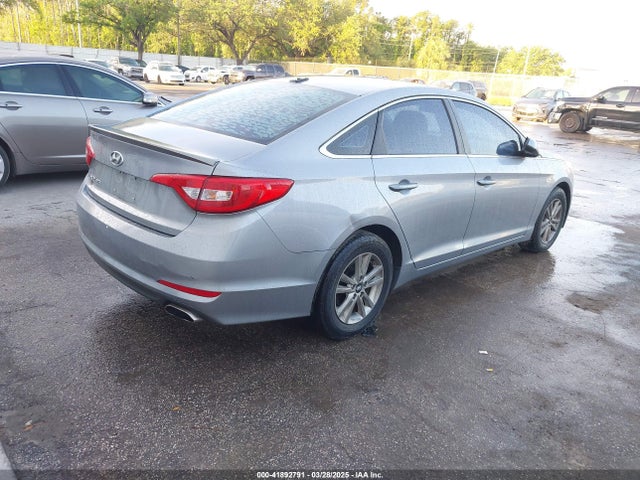 5NPE24AFXFH133533 Hyundai SONATA SE
