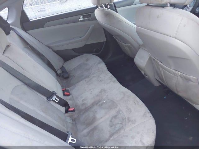 5NPE24AFXFH133533 Hyundai SONATA SE