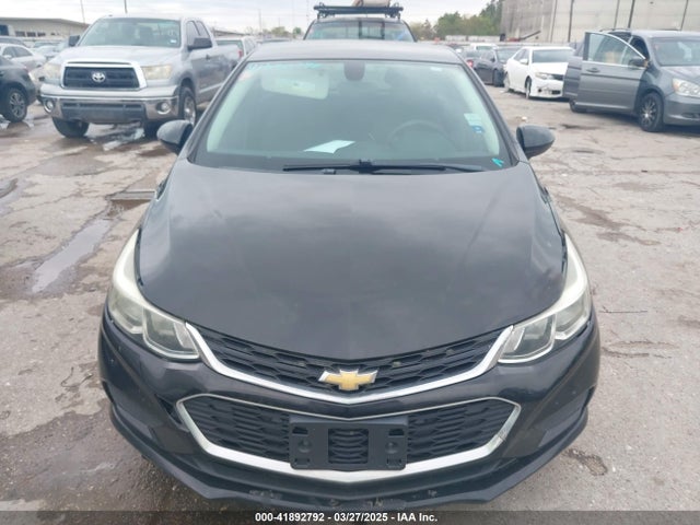 1G1BC5SM3H7111442 Chevrolet Cruze Ls Auto