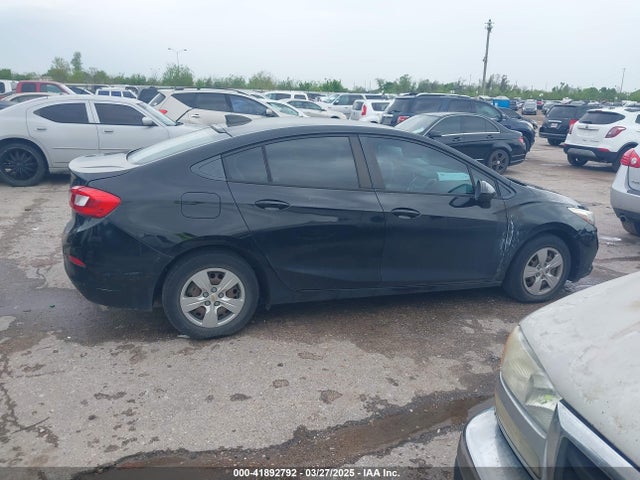 1G1BC5SM3H7111442 Chevrolet Cruze Ls Auto